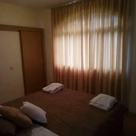 мускат 2 Casa de hóspedes Aheloy