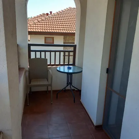 Guest house мускат 2 Aheloy