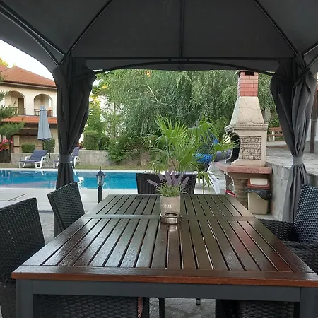 Guest house мускат 2 4*