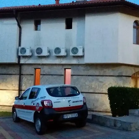 Pensjonat мускат 2 Aheloy