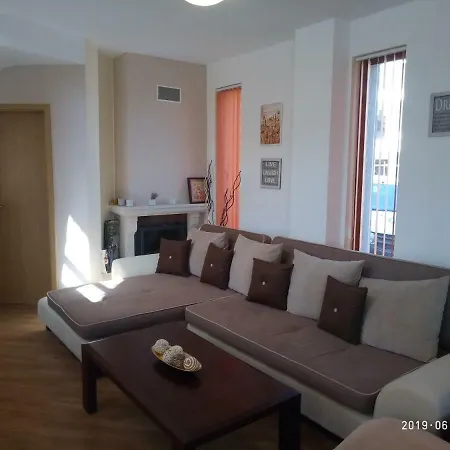 мускат 2 Affittacamere 4*