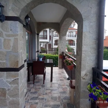 Guest house мускат 2