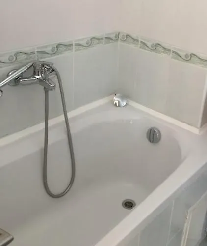 мускат 2 4* Acheloj