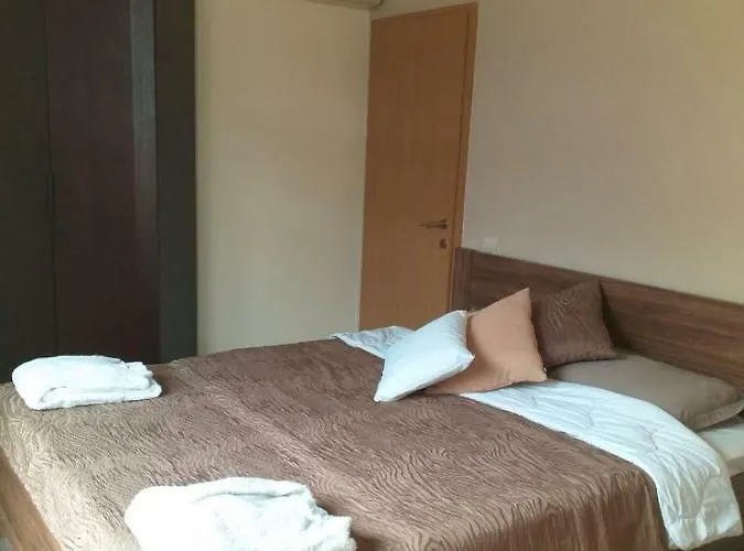 Affittacamere мускат 2 4*